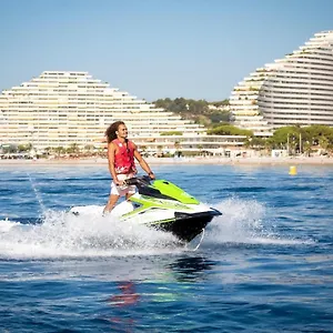 Superbe Front De Villeneuve-Loubet